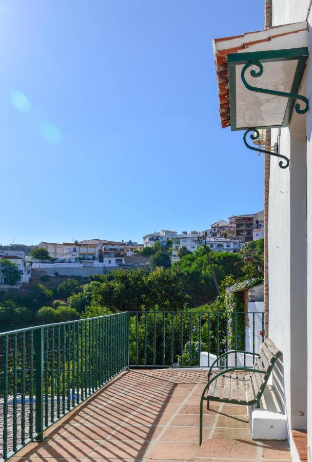 Villa Portillo Iznate エクステリア 写真